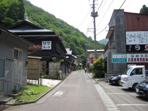 岩手県 花巻市 台温泉 台温泉バスターミナルを上がったところ 物静かな温泉街と言った感じです