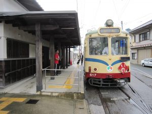 土佐電鉄 600型 前面 伊野駅にて