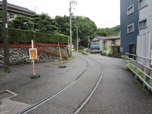 土佐電鉄 伊野駅 つながっていない謎の線路