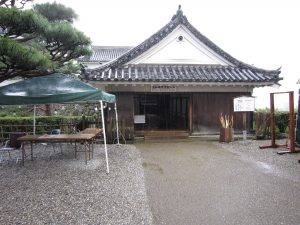 高知城 懐徳館入口