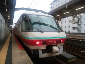 JR西日本 381系 特急やくも 出雲市側 前面 グリーン車で展望車になっています 出雲市駅にて