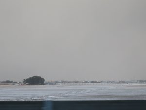 北海道新幹線 はやぶさ 車窓から すでに雪が積もっていました