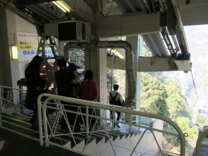 アタミロープウェイ 山頂駅 ホーム
