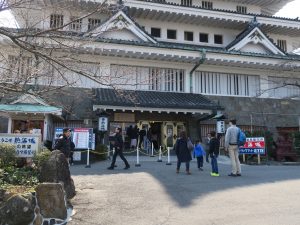 熱海城 入場券売り場と入口