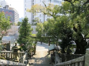 湯前神社 境内