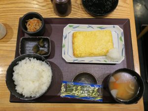 卵焼き定食 やえす初藤にて