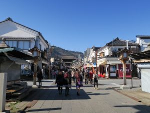 信濃 善光寺 仁王門から山門までの参道