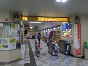 ゆいレール 牧志駅 改札口