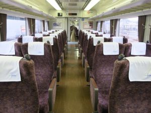 東武伊勢崎線 200系 特急りょうもう 車内 シートが新しくなりました