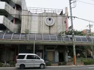 群馬県前橋市の繁華街 キャバレーロンドン 営業しているようには見えませんでした