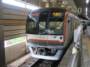 東京メトロ有楽町線 10000系 前面 新木場駅にて
