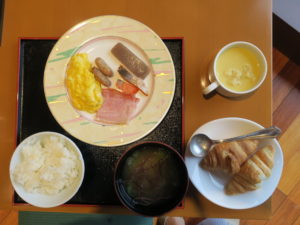 浅虫温泉 ホテル南部屋・海扇閣 朝食 バイキング形式です