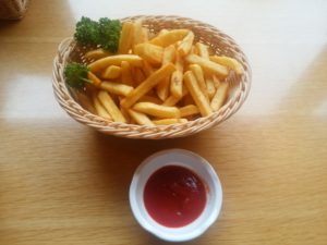 ポテトフライ 舞浜ユーラシアにて