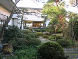 上諏訪温泉 ホテル鷺の湯 中庭