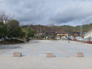 浅間温泉 浅間温泉会館 ホットプラザ浅間 なぜか無駄に広い広場