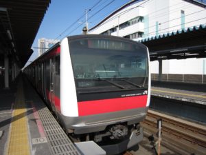 JR京葉線 E233系 前面 海浜幕張駅にて