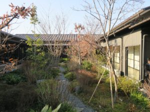杉戸天然温泉 雅楽の湯 中庭