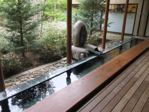 熊谷天然温泉 花湯スパリゾート 足湯