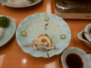 上てっさ づぼらやにて