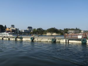 松島湾一周観光船 松島海岸の乗り場を出発します