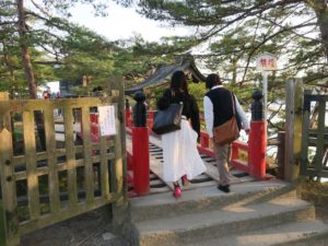 松島五大堂 更にもう一つ橋を渡ります