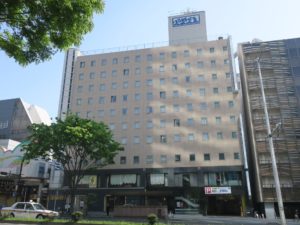 ホテル クラウンヒルズ 仙台青葉通り 建物