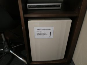 ホテル クラウンヒルズ 仙台青葉通り シングルルーム 冷蔵庫 はっきり言ってあんまり冷えません