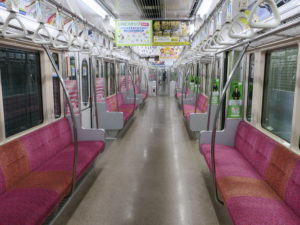 仙台地下鉄南北線 1000系 車内