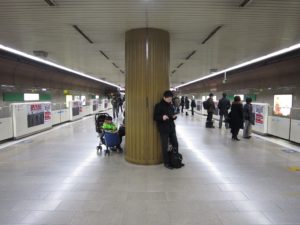 福岡地下鉄空港線 天神駅 ホーム