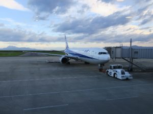 B767-300 九州佐賀国際空港にて