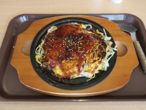 お好み焼き 肉玉そば ゆめタウン佐賀にて
