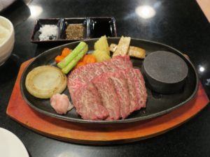 和牛サーロインステーキ バンコクの某レストランにて