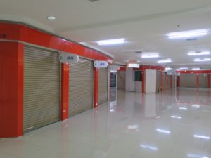バンコクの秋葉原 PALLADIUM 中は閉店が目立ち、ちょっと寂しい印象
