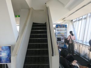 名古屋テレビ塔 屋外展望台への階段
