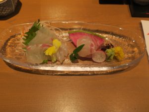 鯛の刺身 炉ばた焼き やまが にて