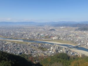 長良川 金華山 レストラン展望台から撮影