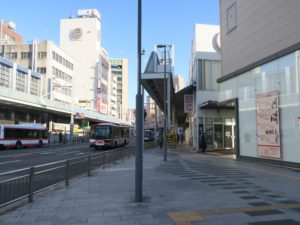 岐阜市 長良橋通り 名鉄岐阜駅はこの先、JR岐阜駅はこの後ろにあります