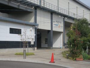 名鉄各務原線 新鵜沼駅 東口 JR高山本線 鵜沼駅への連絡通路