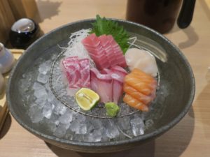 お刺身盛り合わせ 新宿天然温泉 テルマー湯にて