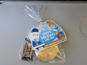 ボーイング737-800 クリスマスの日に配られたクリスマスプレゼント