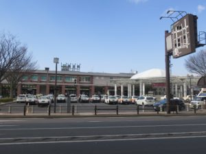 JR東北本線 福島駅 東口 駅舎とタクシー乗り場