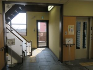 飯坂温泉 波来湯 1階 フロントと浴室は地下1階です