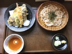 天ざるうどん つくば温泉 喜楽里 別邸にて