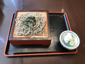 ざるそば 横浜天然温泉 SPA EASにて