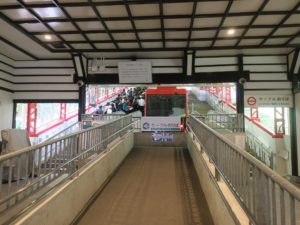 南海高野線 極楽橋駅 高野山駅行きのケーブルカーのりば
