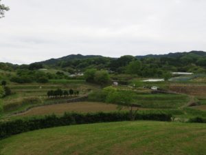 高松塚古墳 古墳から明日香村内を撮影