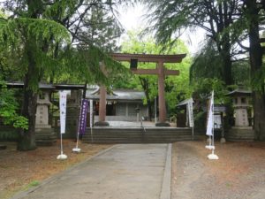 和歌山縣護国神社 鳥居と本殿