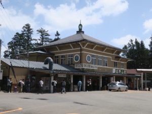 南海鋼索線 高野山ケーブル 高野山駅 駅舎とタクシー乗り場