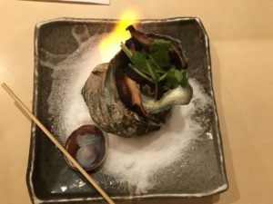 サザエのつぼ焼き ザ・グランドスパ南大門にて