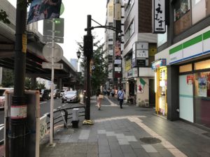 相鉄フレッサイン 東京六本木 東京メトロ日比谷線 都営地下鉄大江戸線 六本木駅 5番出口から見たところ